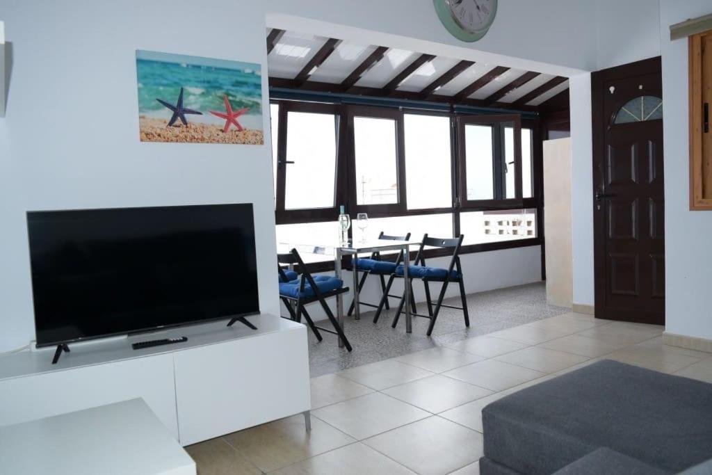 Casita Montana Clara Apartment Punta Mujeres Luaran gambar